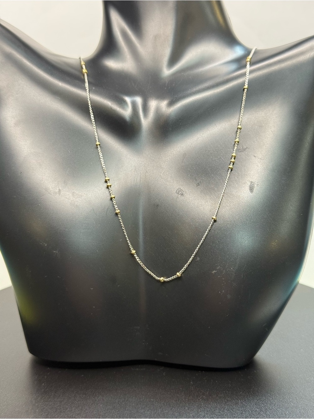 401978 14k white and yellow god chain